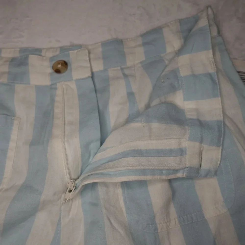 NWT Billabong Blue and white Striped Shorts - Picture 7 of 8